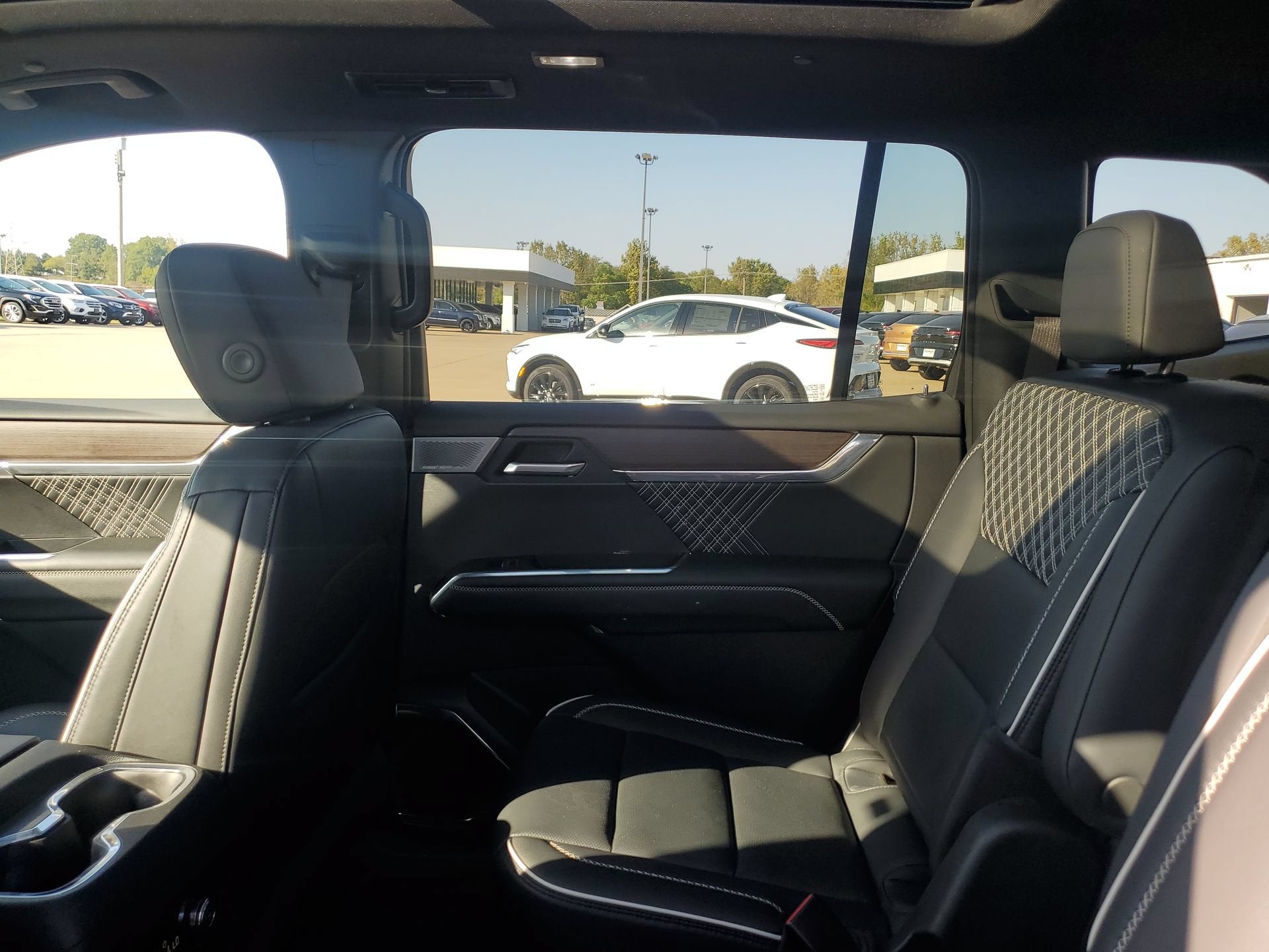 2024 GMC Acadia Denali
