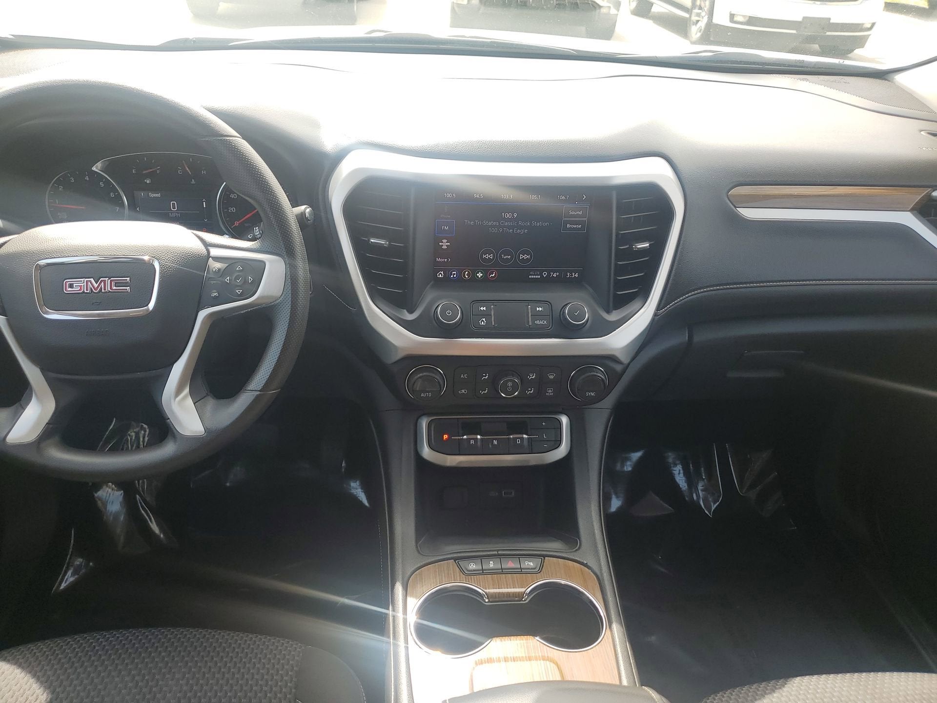 2021 GMC Acadia SLE