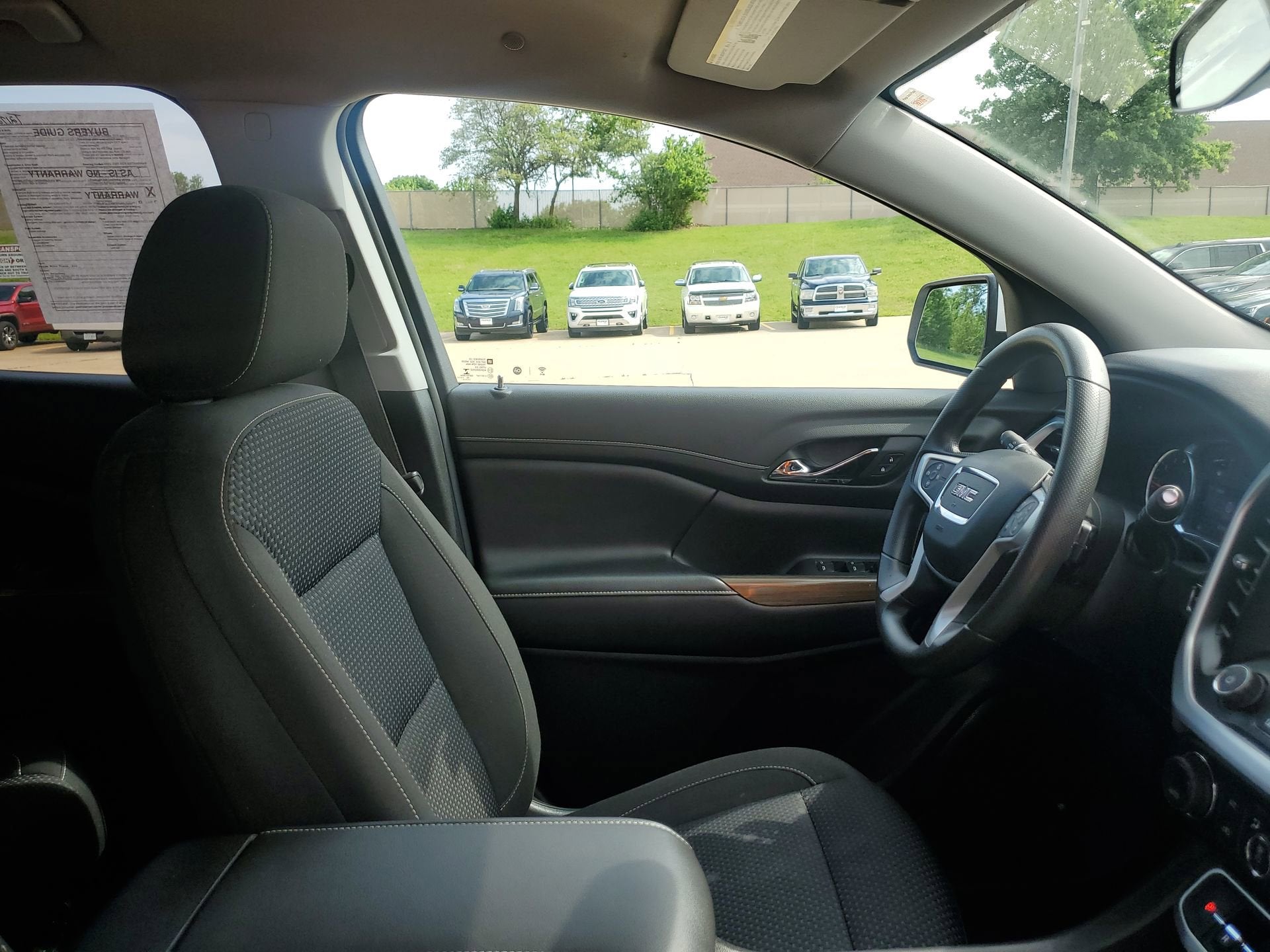 2021 GMC Acadia SLE