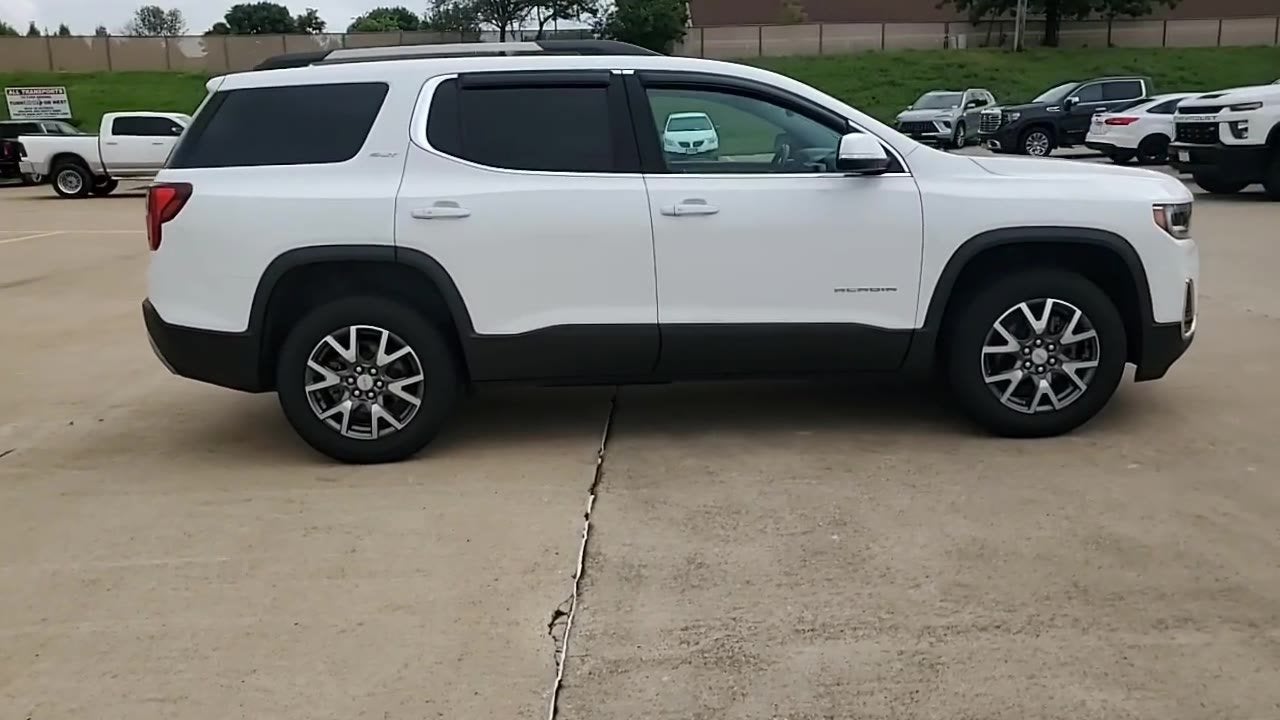 2023 GMC Acadia SLT