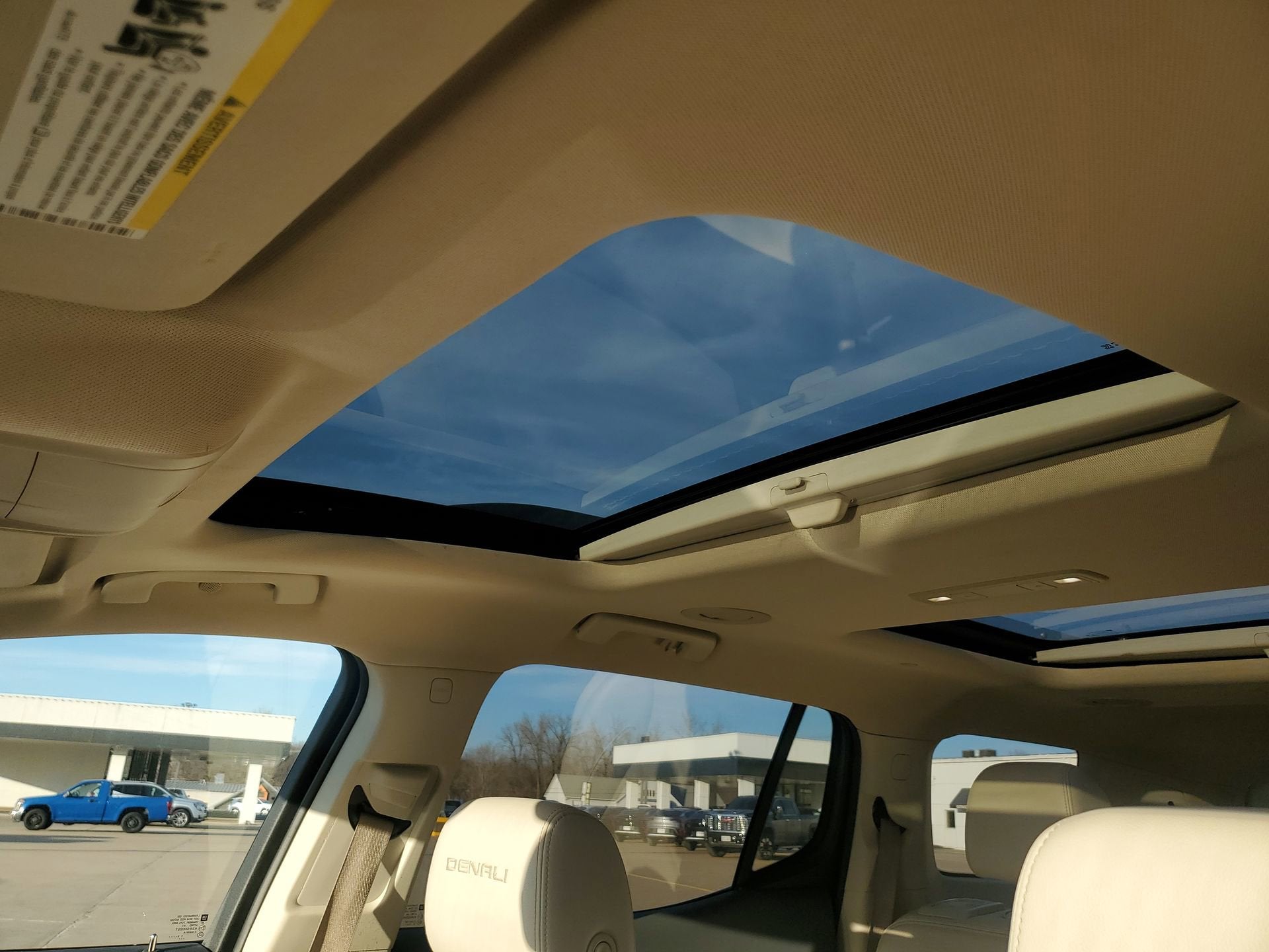 2020 GMC Acadia Denali