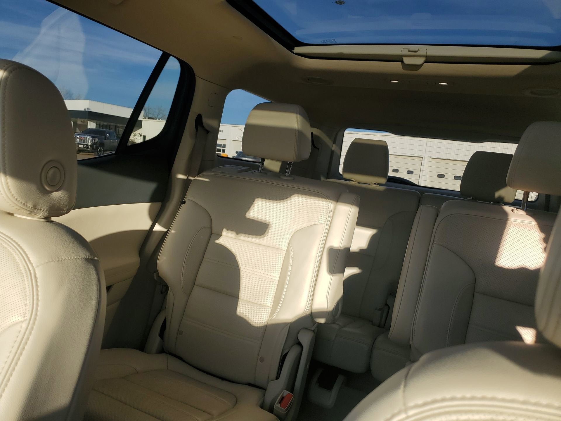 2020 GMC Acadia Denali