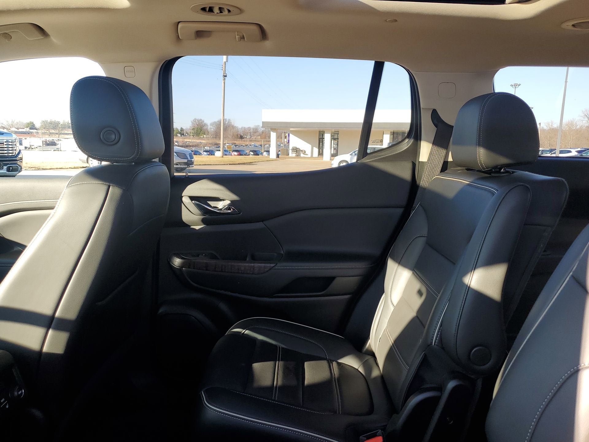 2021 GMC Acadia Denali