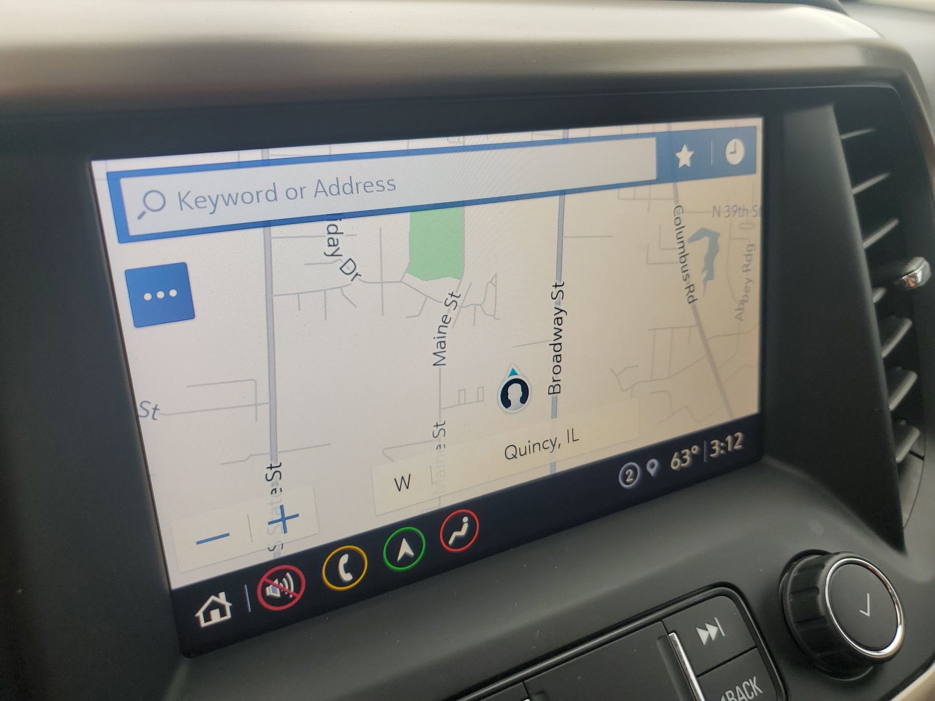 2021 GMC Acadia Denali