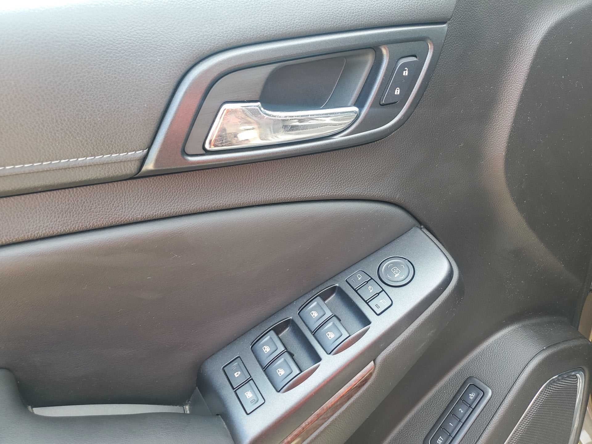2016 GMC Yukon SLT