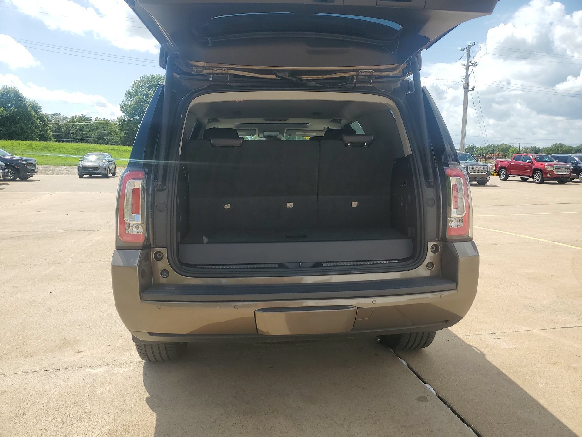 2016 GMC Yukon SLT