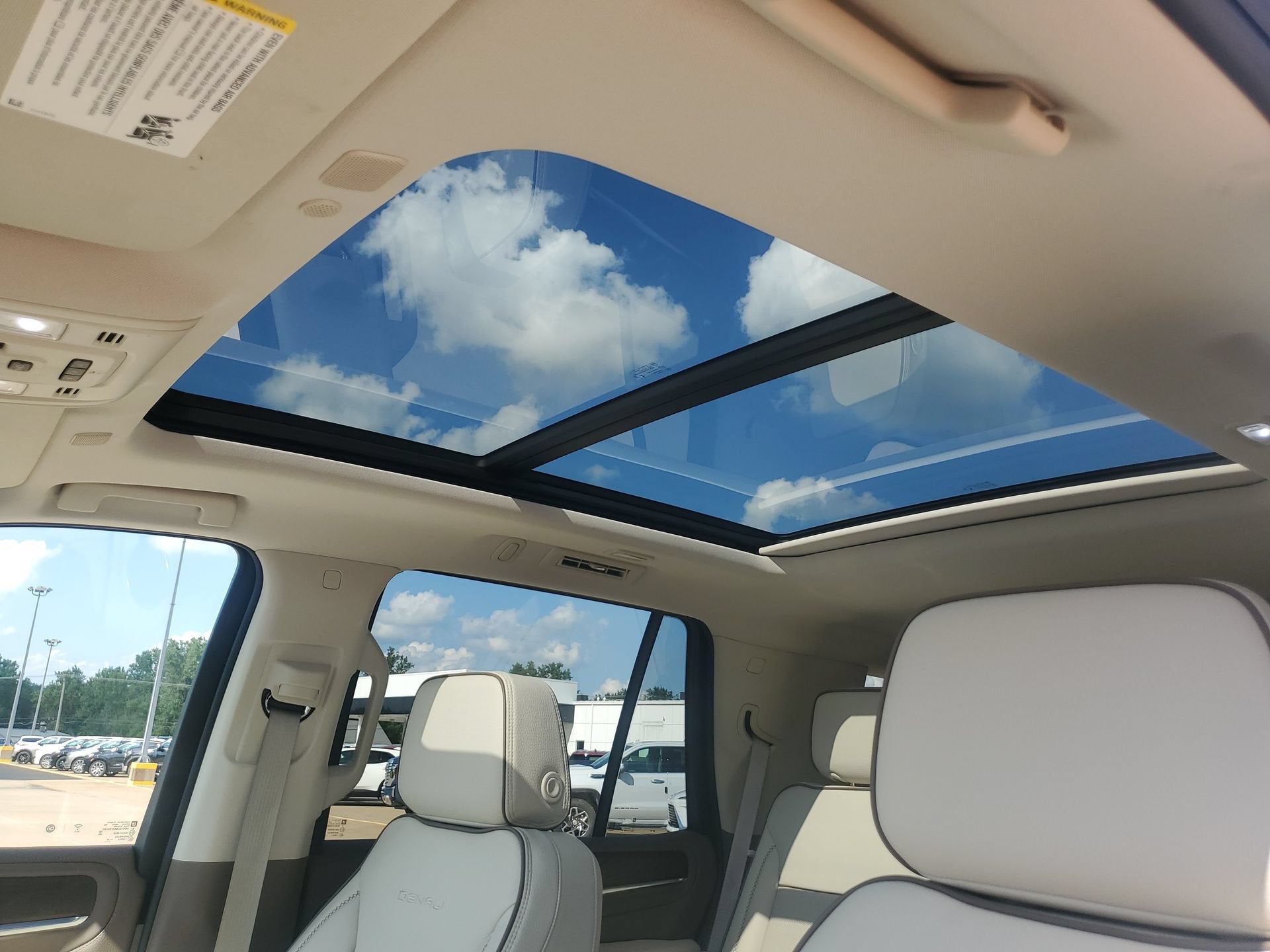 2024 GMC Yukon Denali
