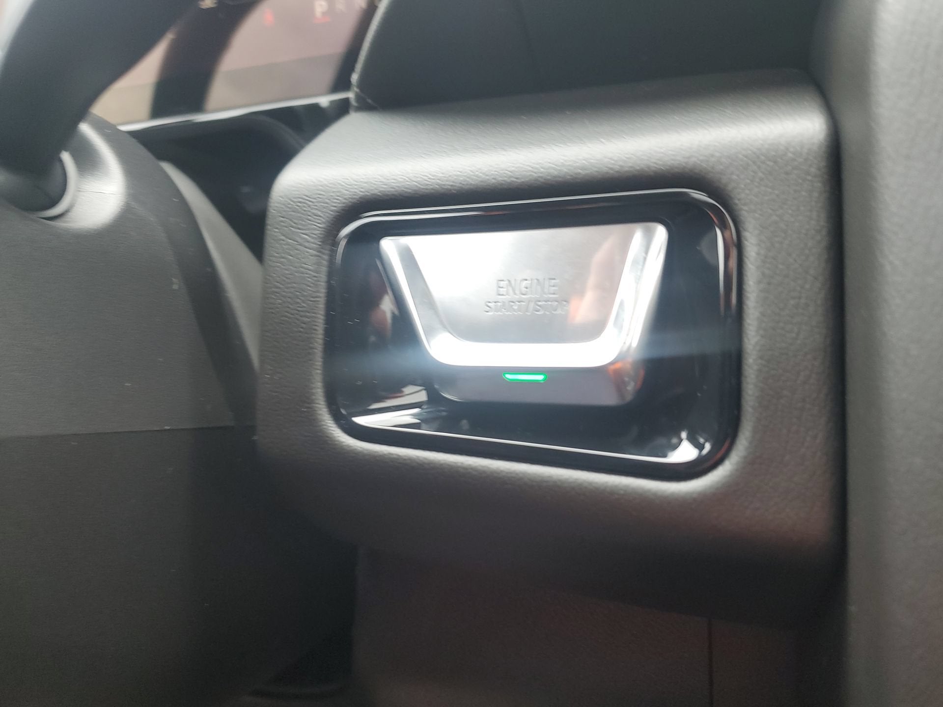 2026 GMC Yukon Denali - Photo 25