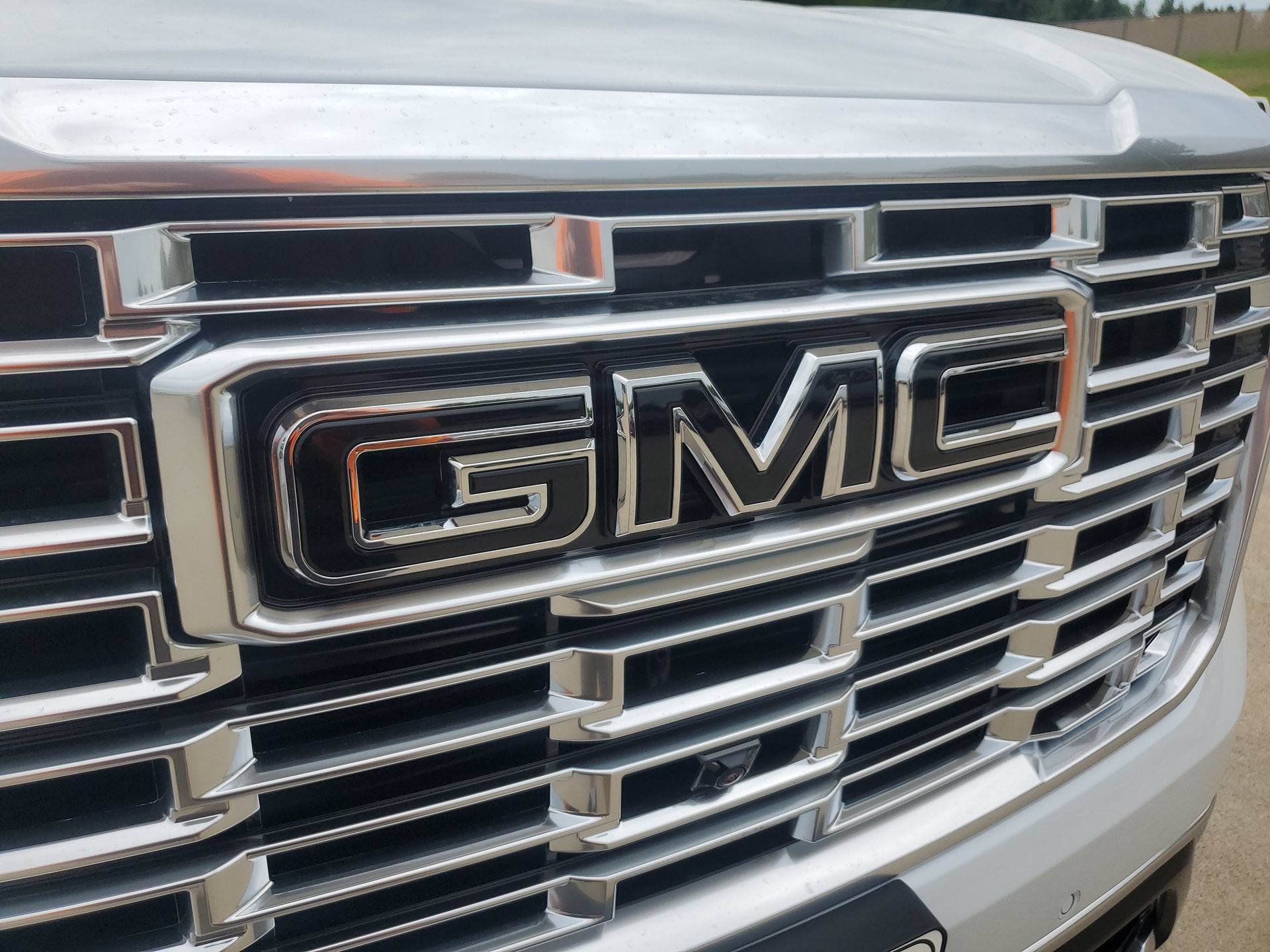 2026 GMC Yukon Denali - Photo 38