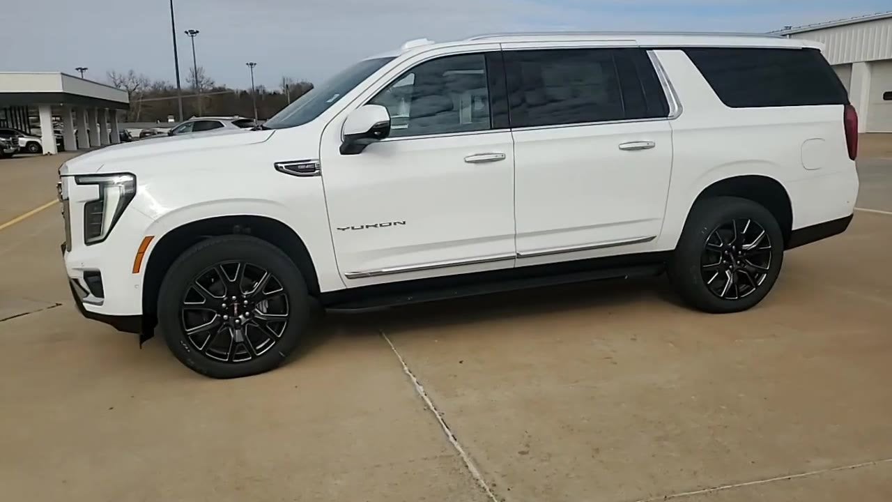 2026 GMC Yukon XL Elevation