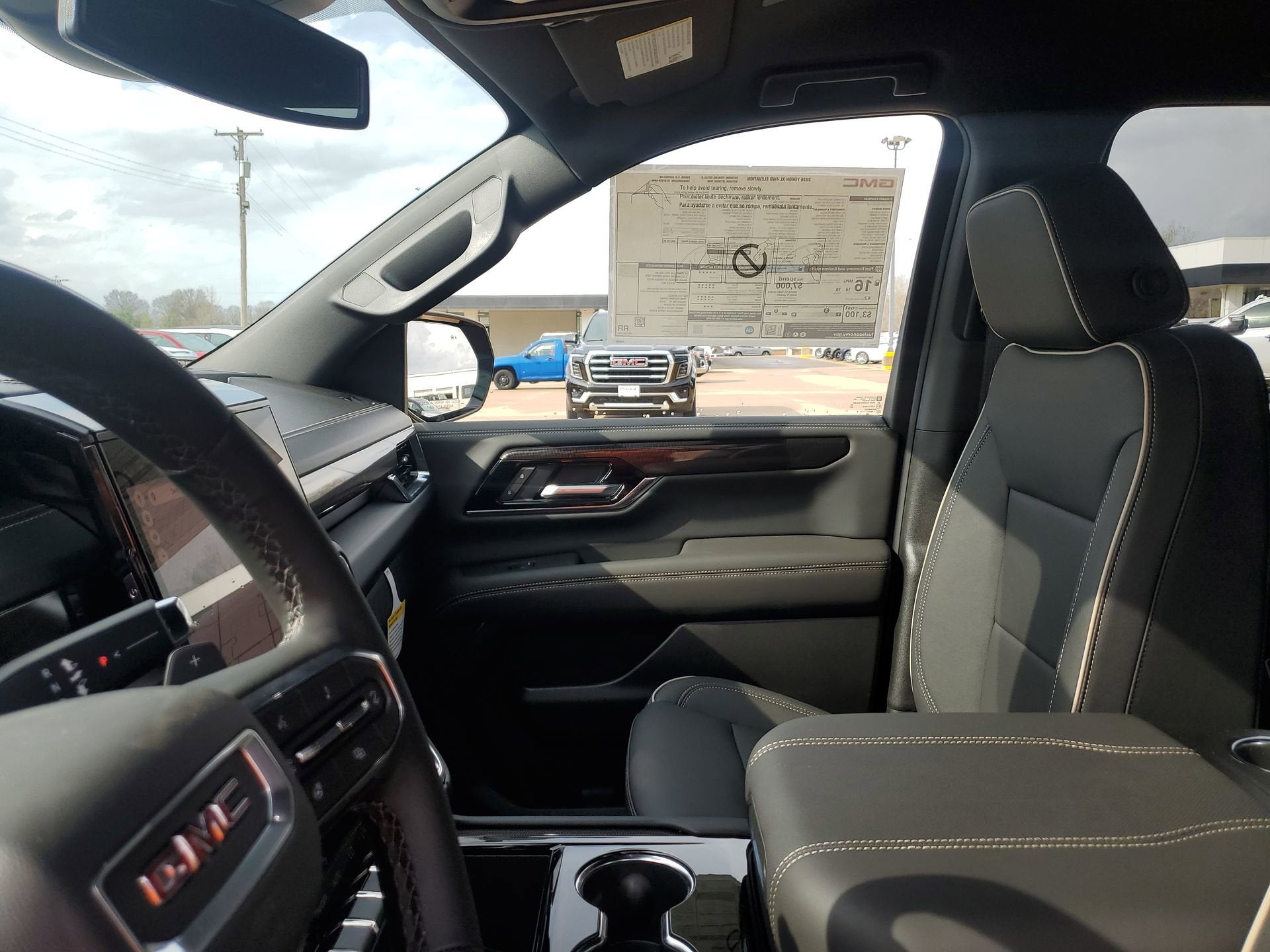 2026 GMC Yukon XL Elevation