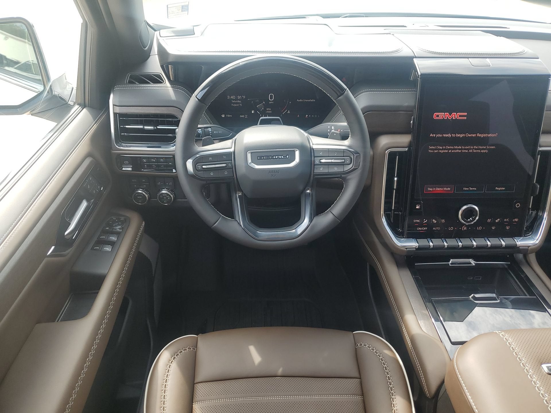 2026 GMC Yukon XL Denali Ultimate - Photo 18