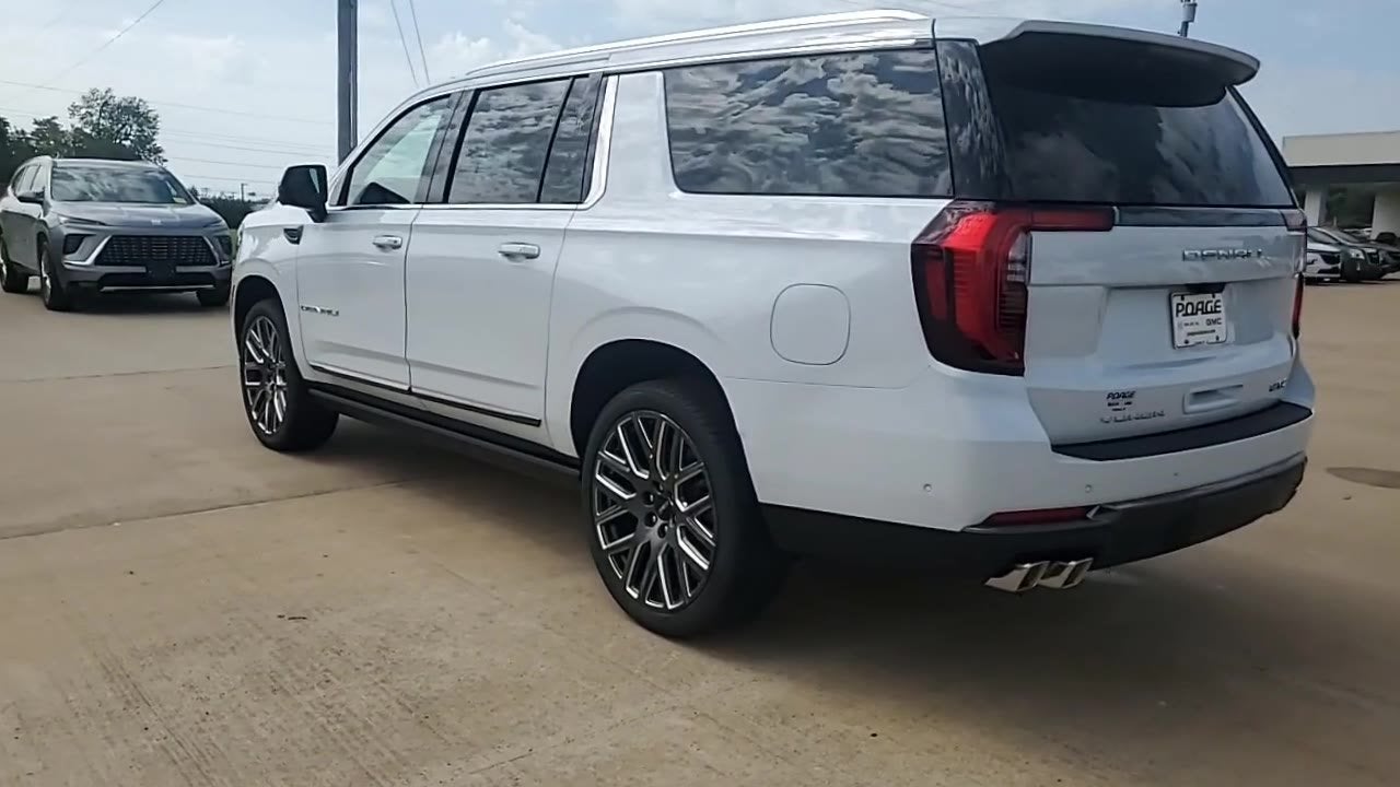 2026 GMC Yukon XL Denali Ultimate - Photo 7