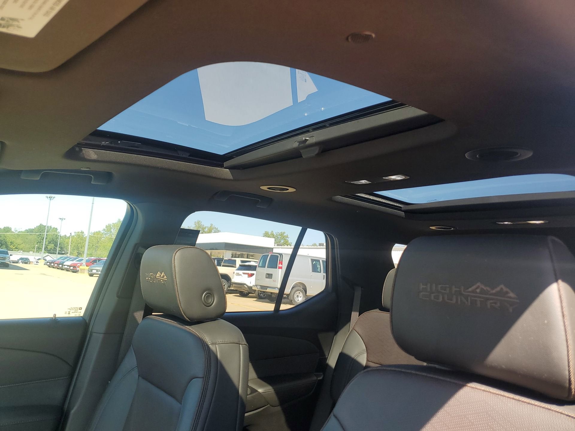 2023 Chevrolet Traverse High Country