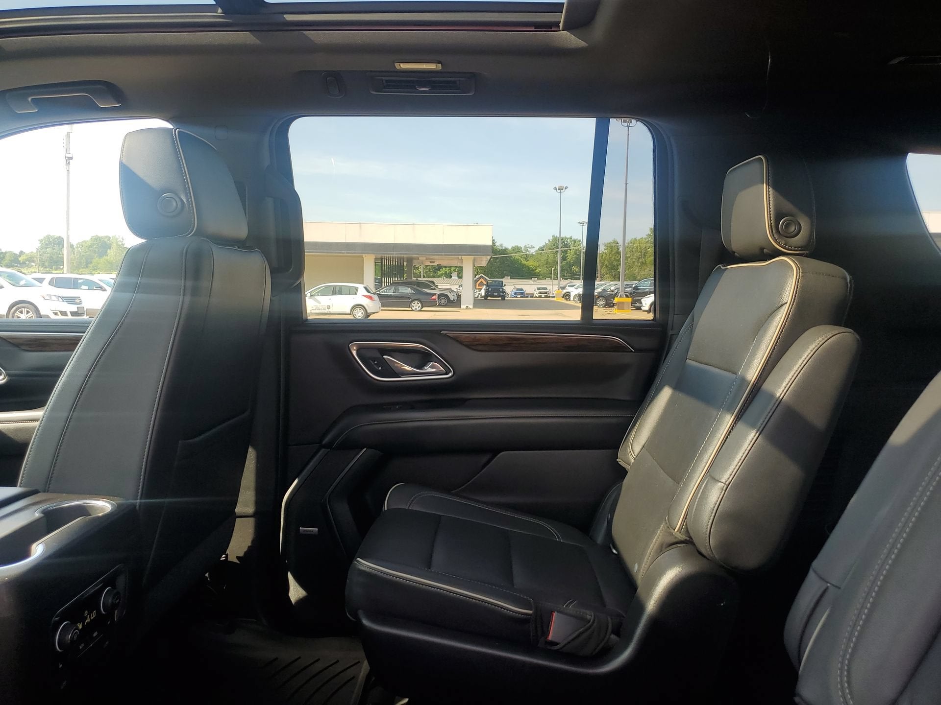 2021 Chevrolet Suburban Premier