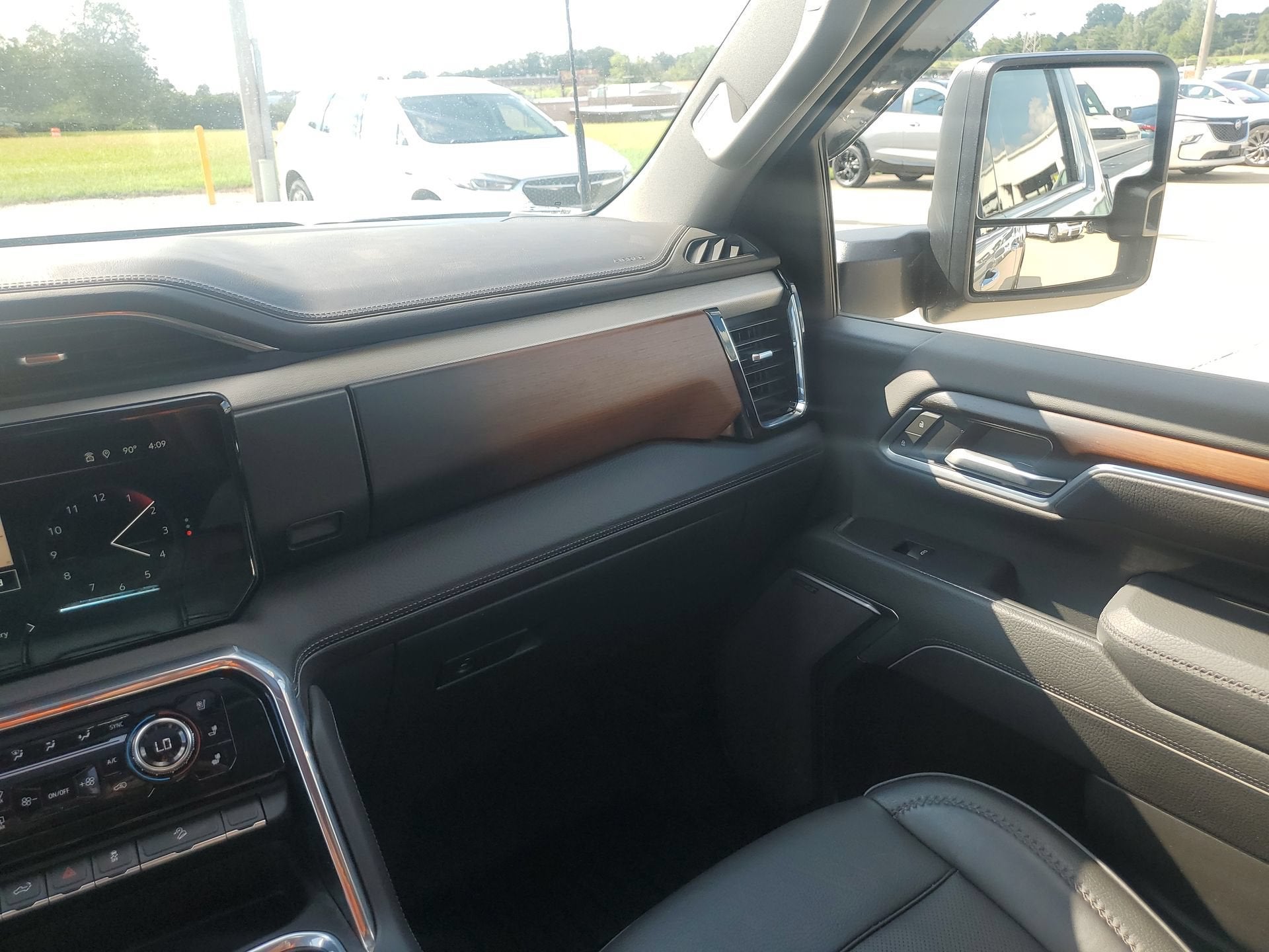 2025 GMC Sierra 2500 HD Denali