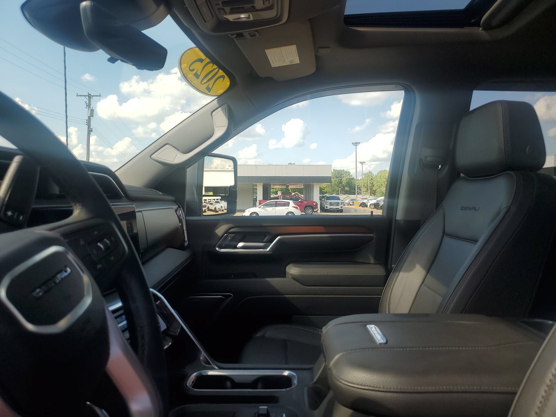 2025 GMC Sierra 2500 HD Denali