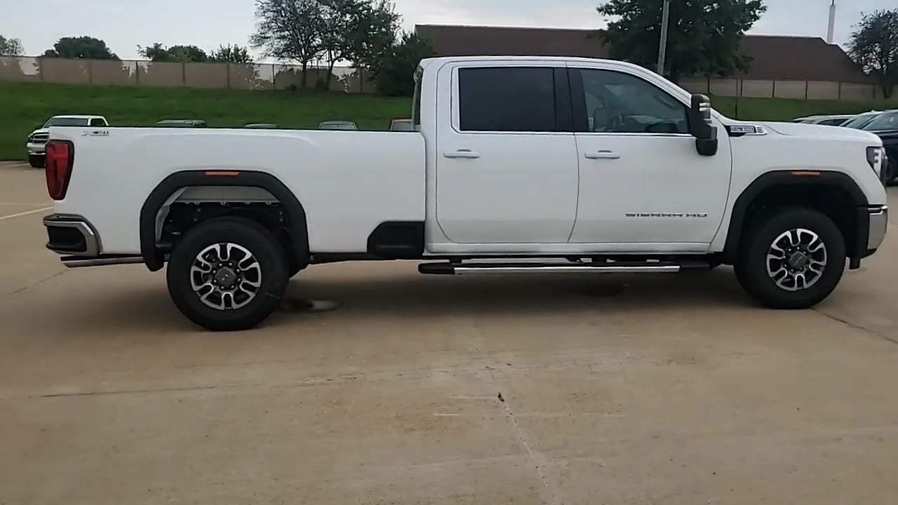2026 GMC Sierra 3500 HD SLE