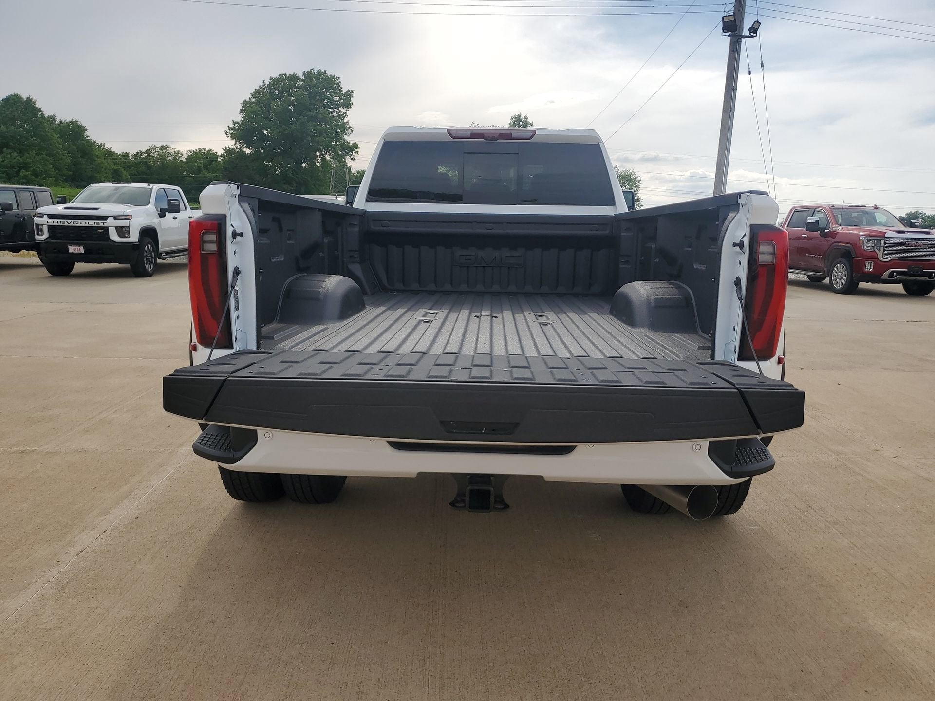2026 GMC Sierra 3500 HD Denali DRW