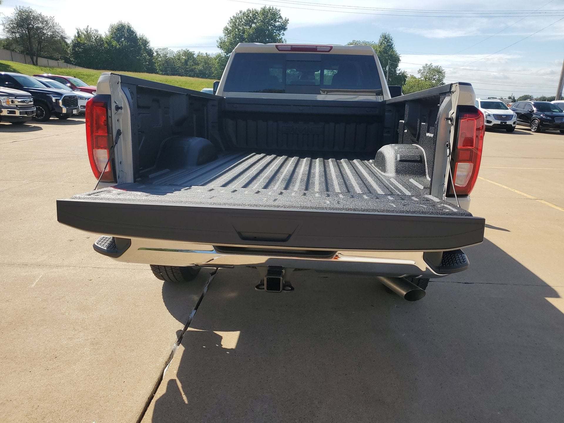 2026 GMC Sierra 2500 HD SLE