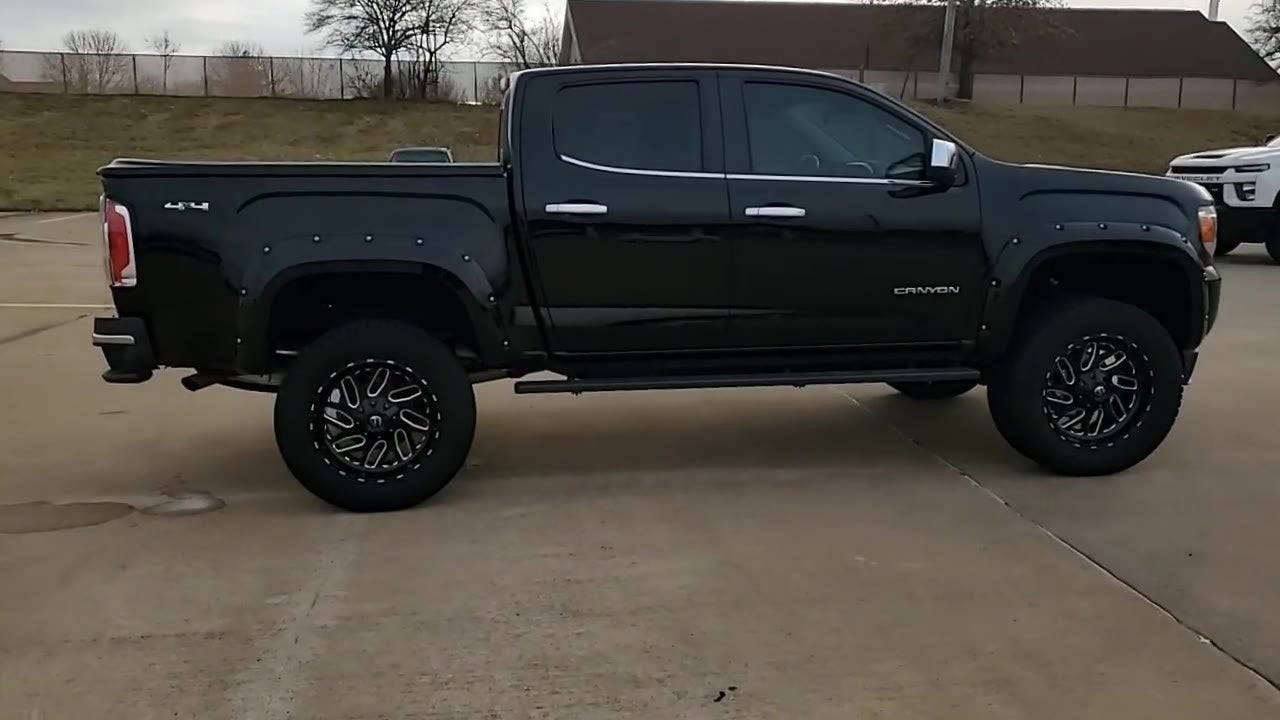 2017 GMC Canyon 4WD SLT