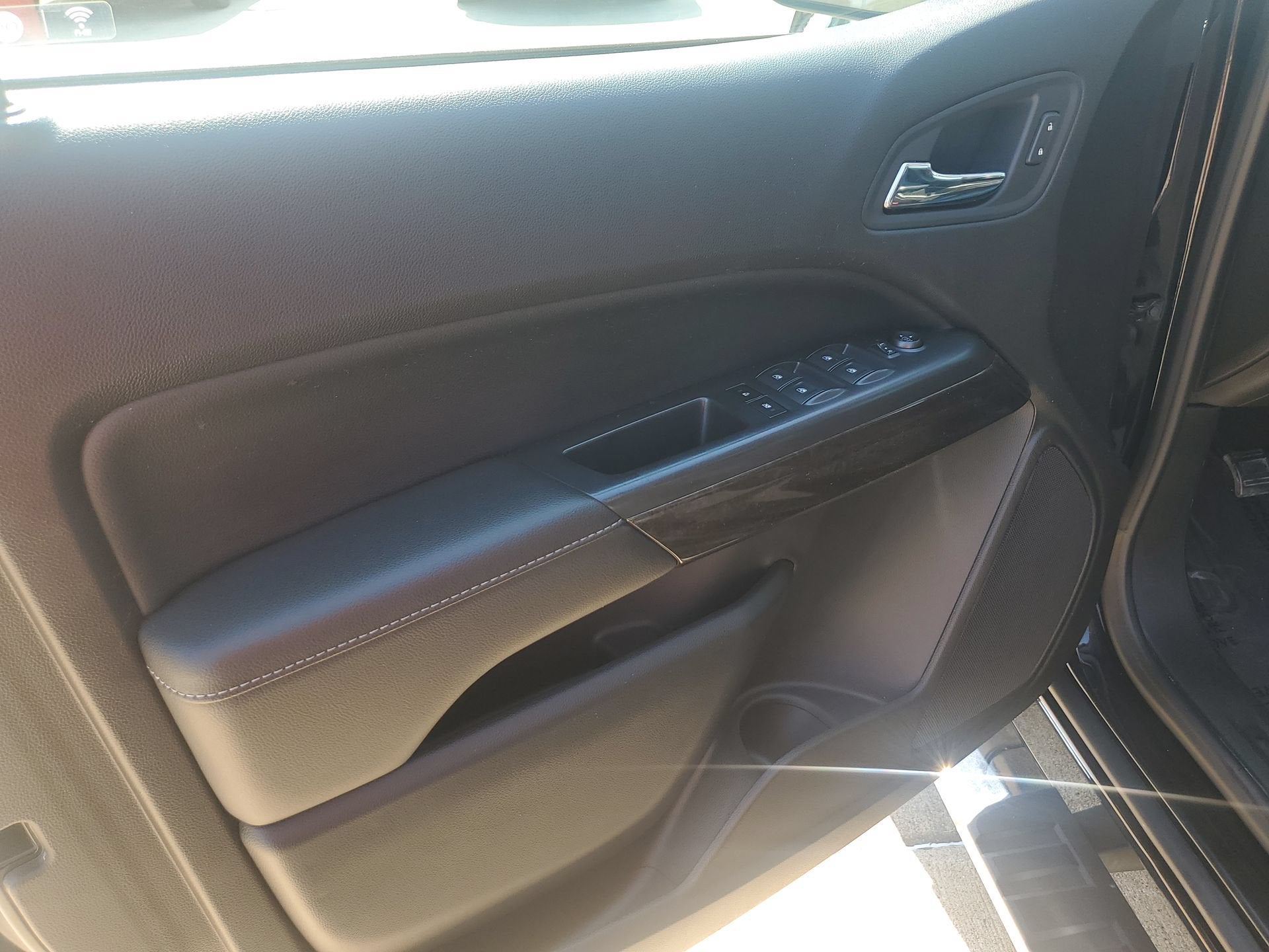 2017 GMC Canyon 4WD SLT