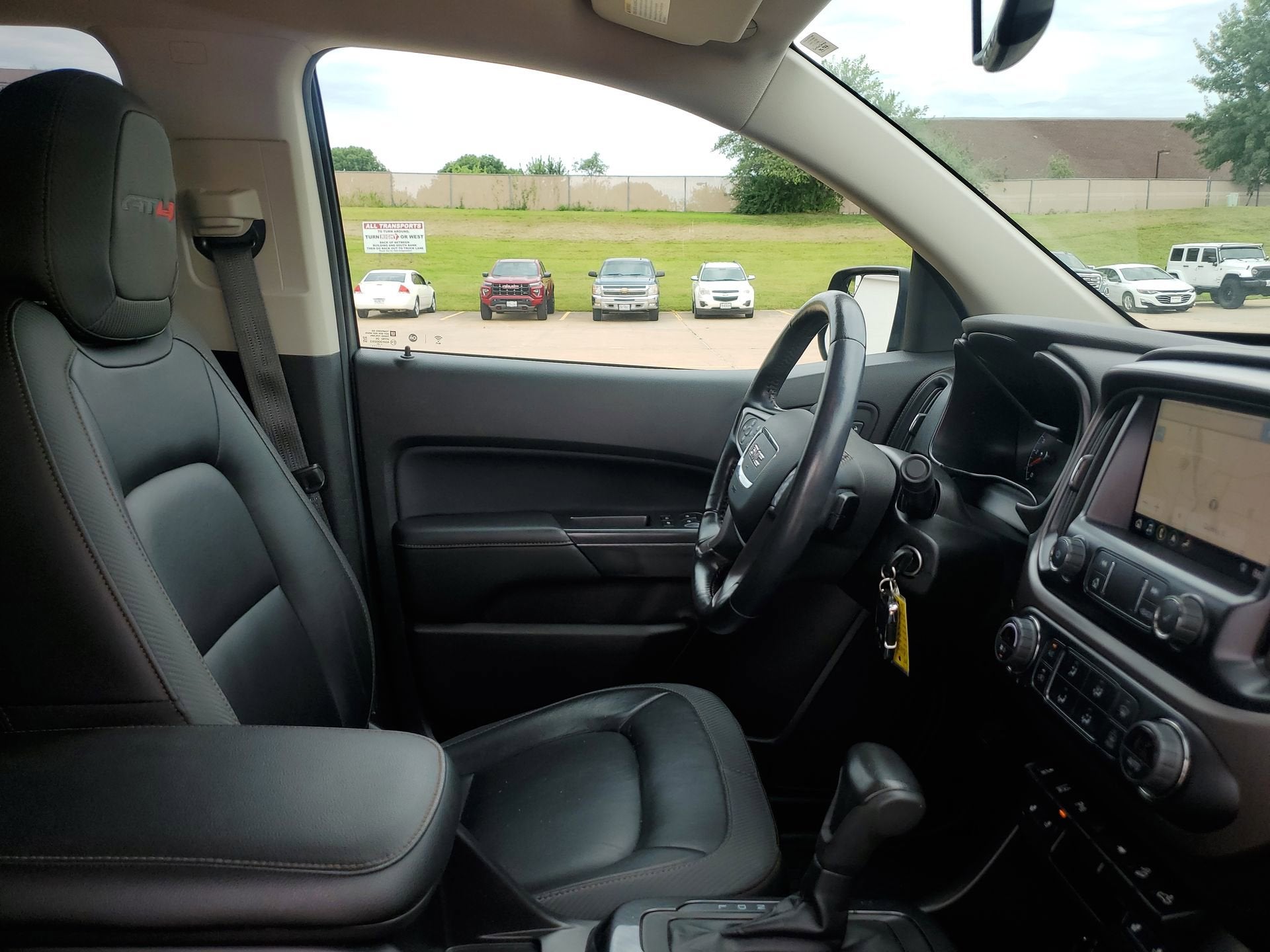 2021 GMC Canyon AT4 - Leather