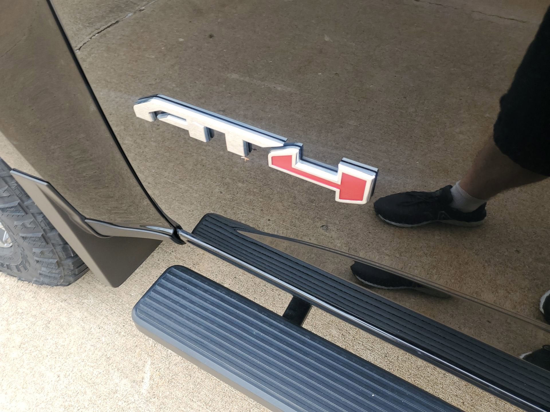 2021 GMC Canyon AT4 - Leather