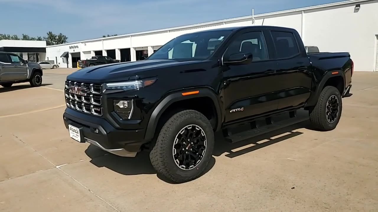 2026 GMC Canyon AT4