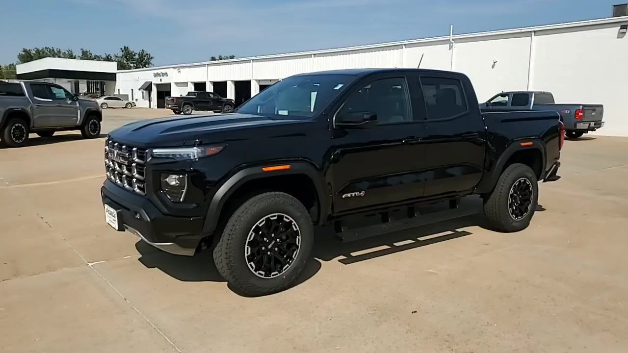 2026 GMC Canyon AT4