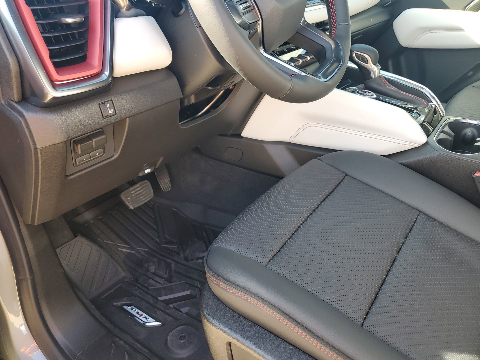 2026 GMC Canyon AT4X