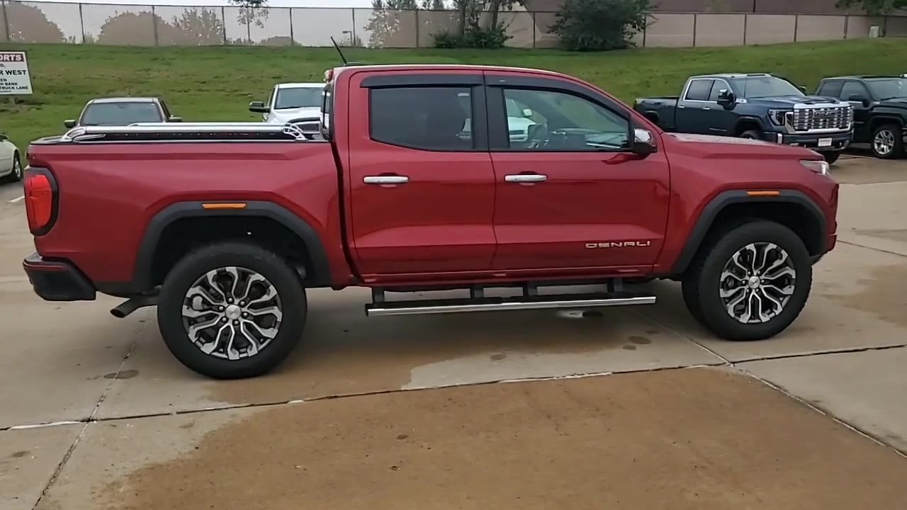 2025 GMC Canyon Denali