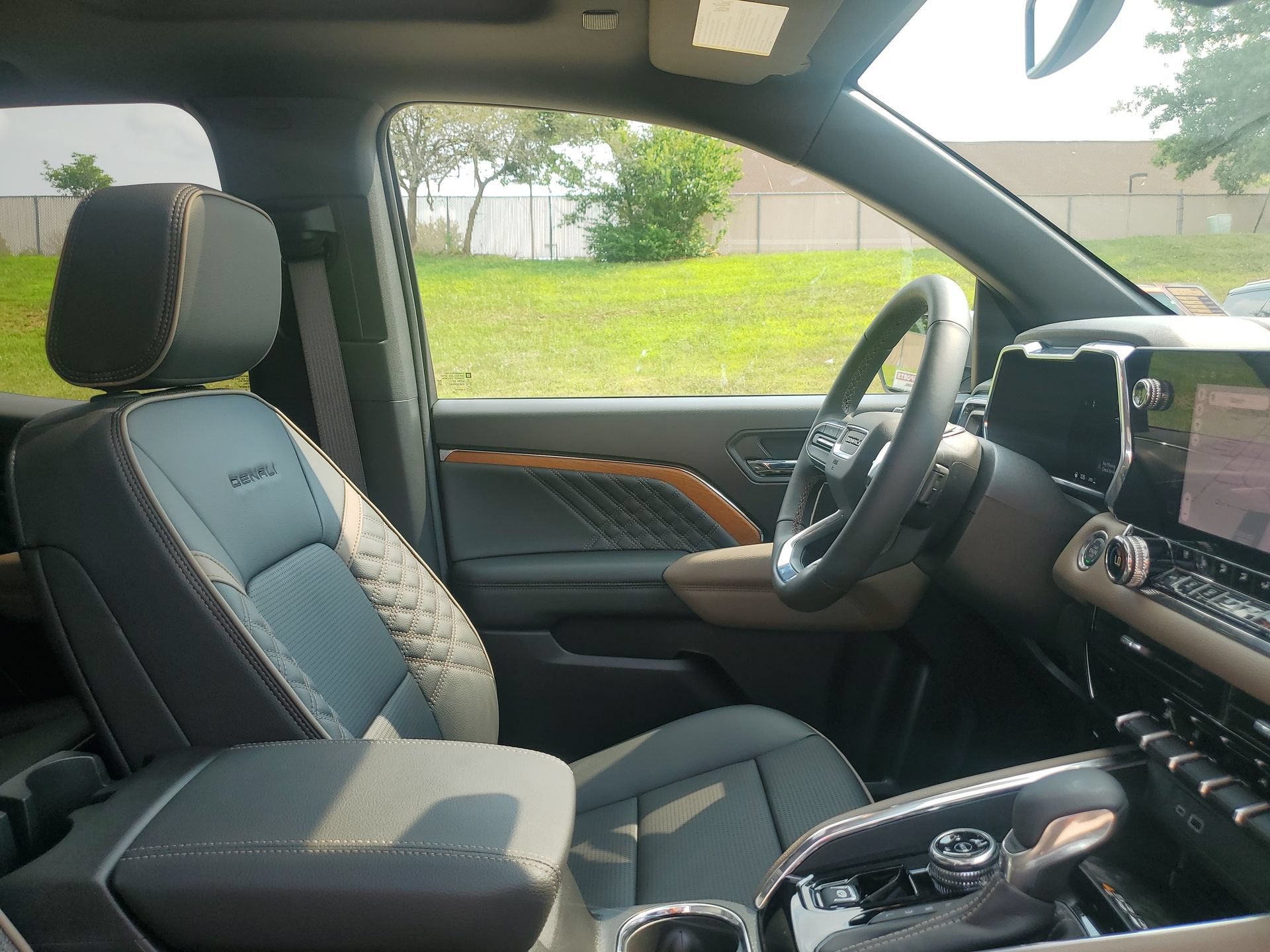 2026 GMC Canyon Denali - Photo 35