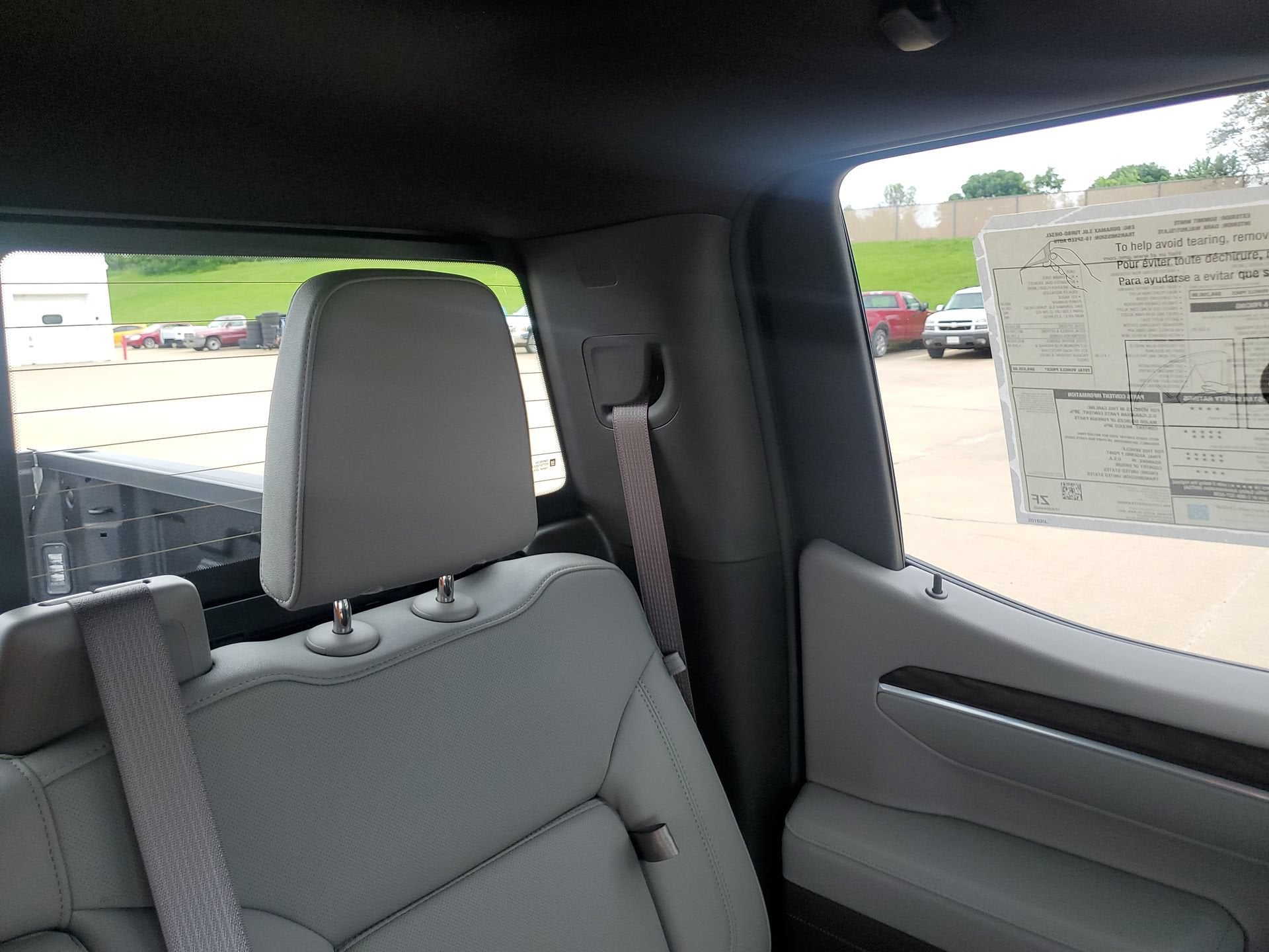 2026 GMC Sierra 1500 SLT - Photo 15