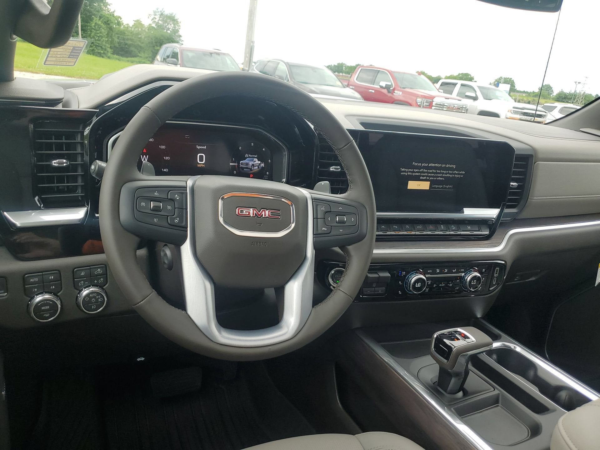 2026 GMC Sierra 1500 SLT - Photo 19