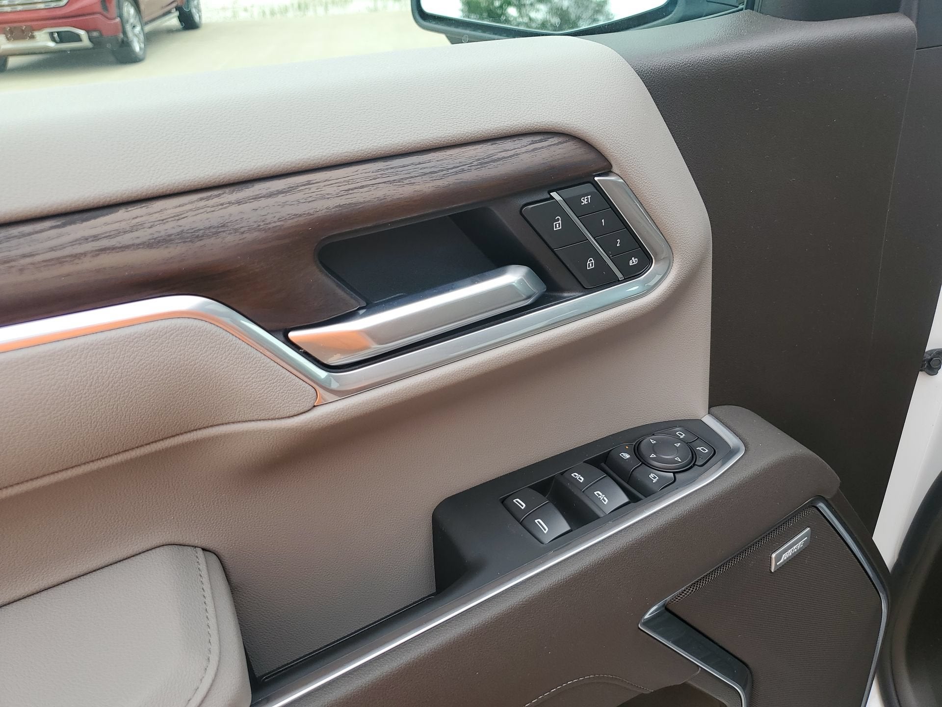 2026 GMC Sierra 1500 SLT - Photo 31