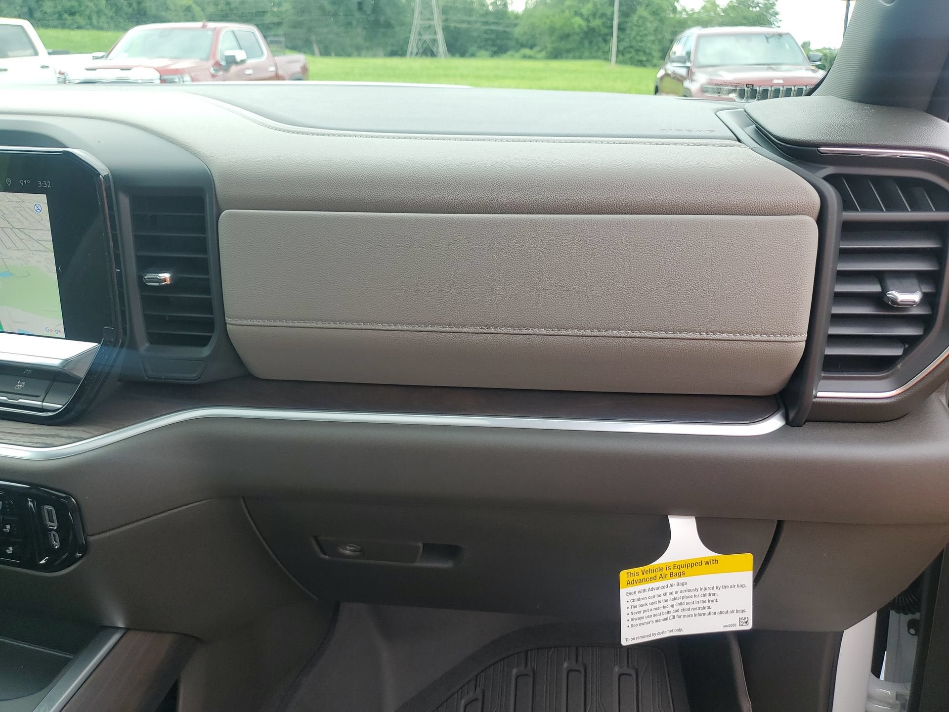 2026 GMC Sierra 1500 SLT - Photo 36