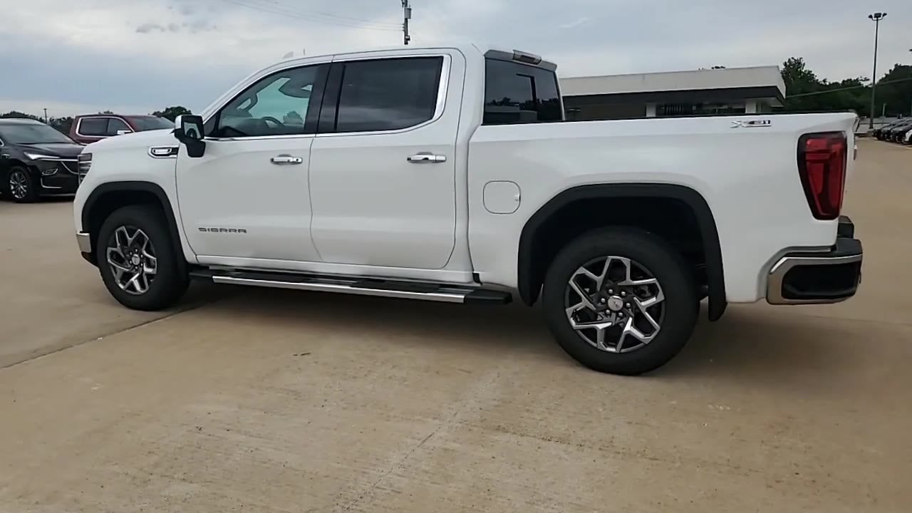2026 GMC Sierra 1500 SLT - Photo 6