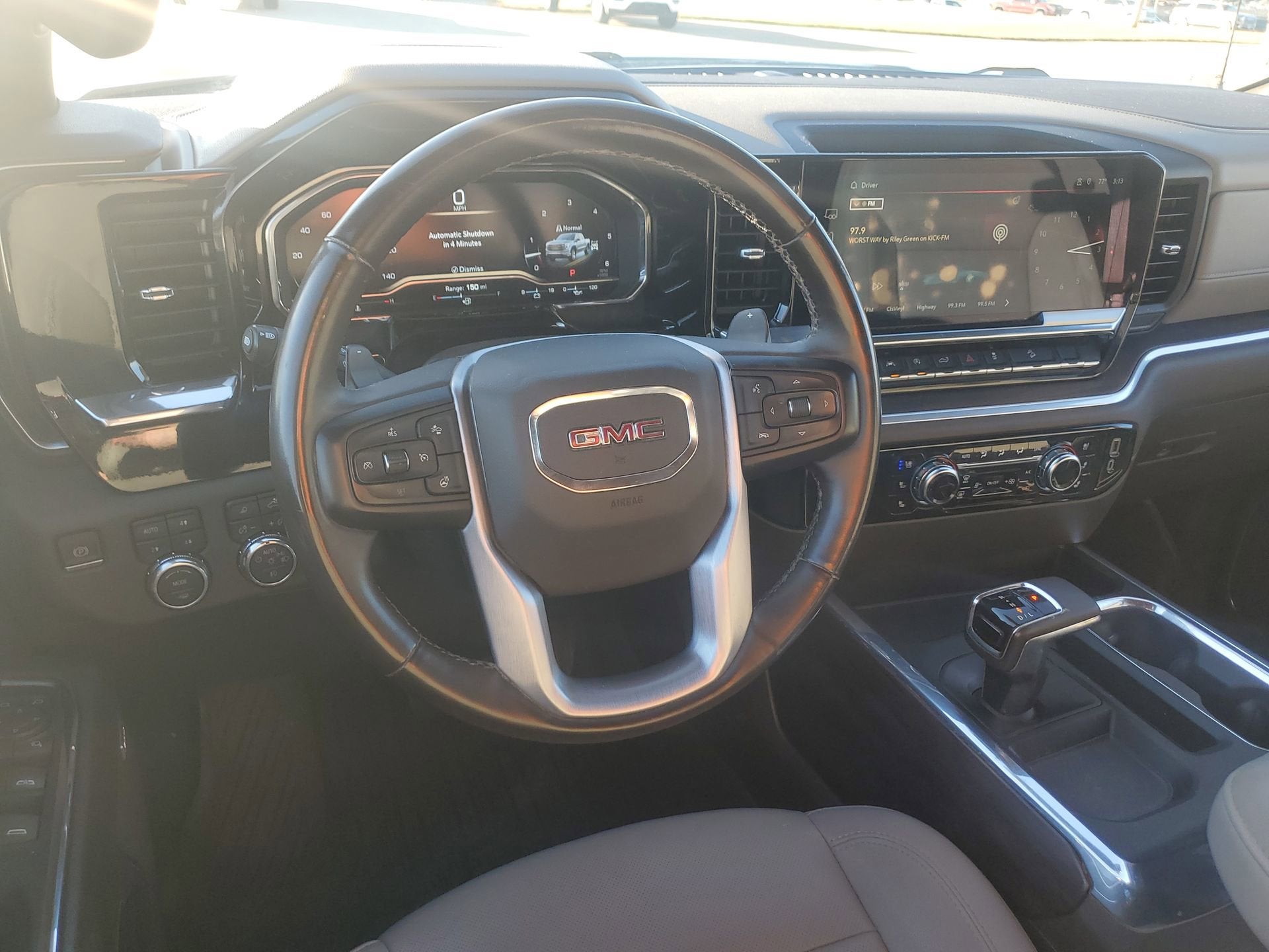 2023 GMC Sierra 1500 SLT