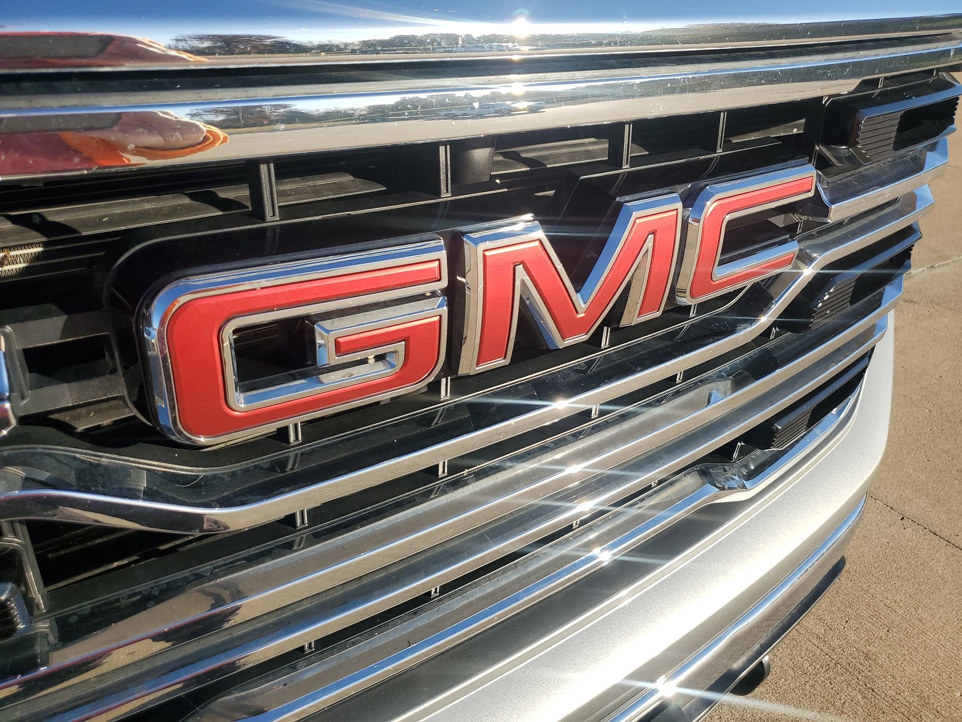2023 GMC Sierra 1500 SLT
