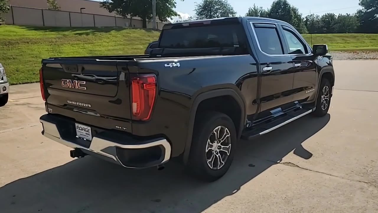 2025 GMC Sierra 1500 SLT