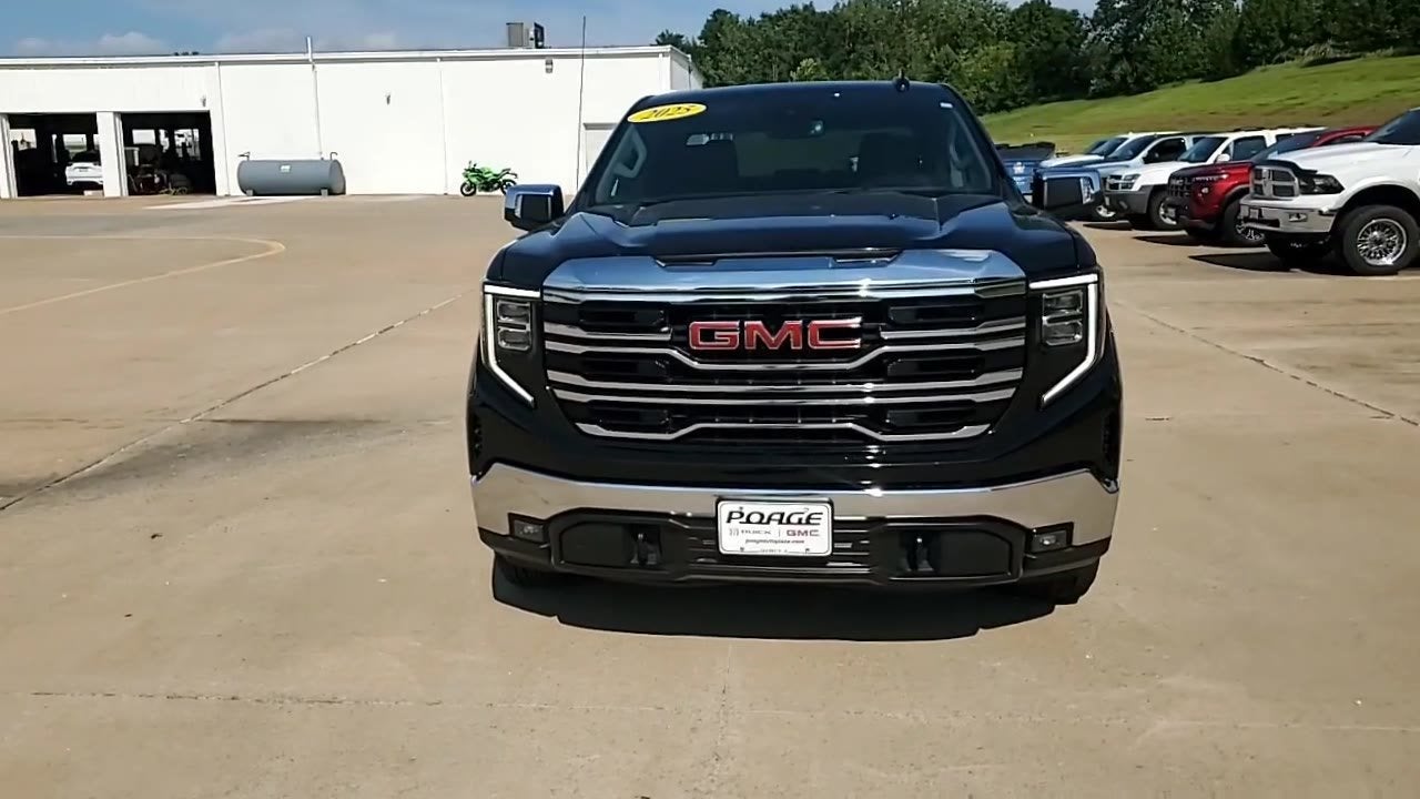 2025 GMC Sierra 1500 SLT