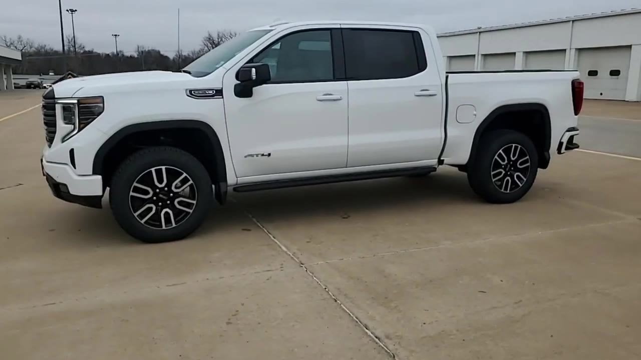 2026 GMC Sierra 1500 AT4