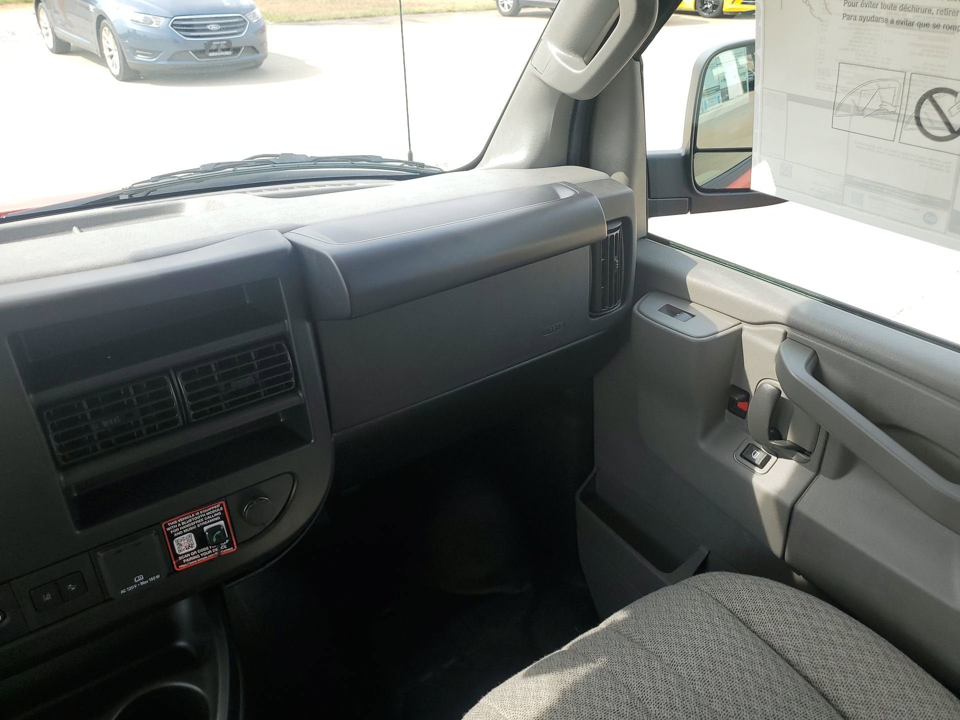 2025 GMC Savana Cargo 2500 Work Van