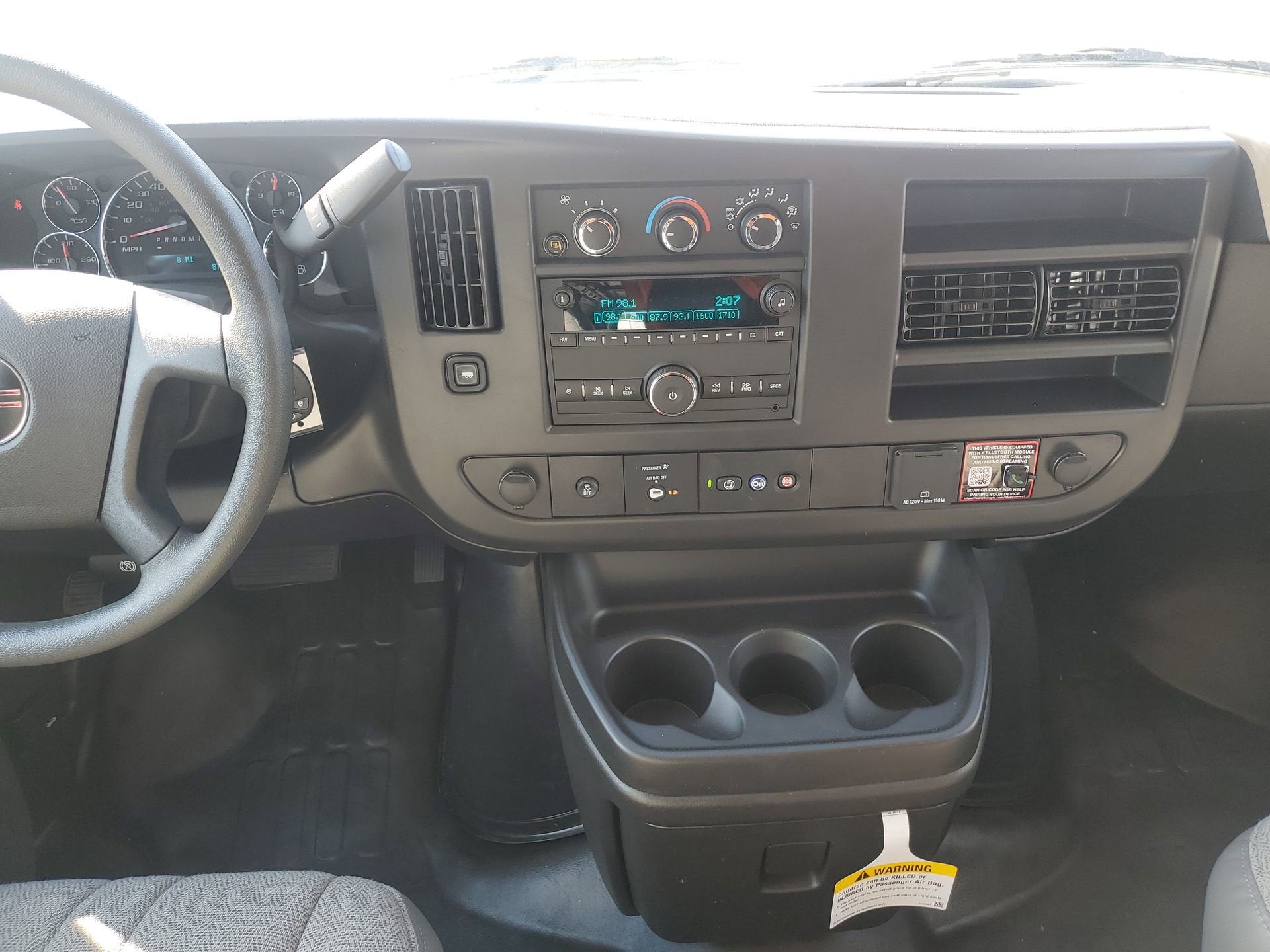 2025 GMC Savana Cargo 3500 Work Van