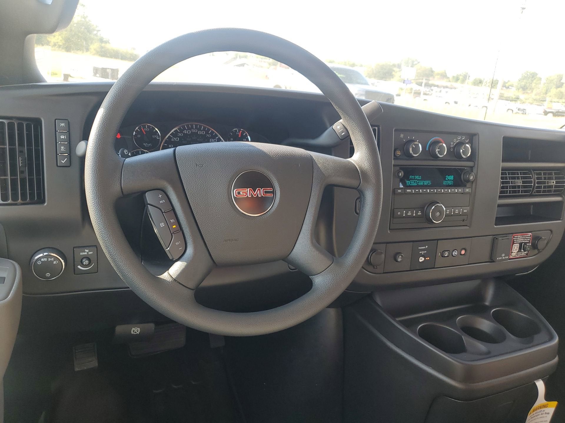 2025 GMC Savana Cargo 3500 Work Van