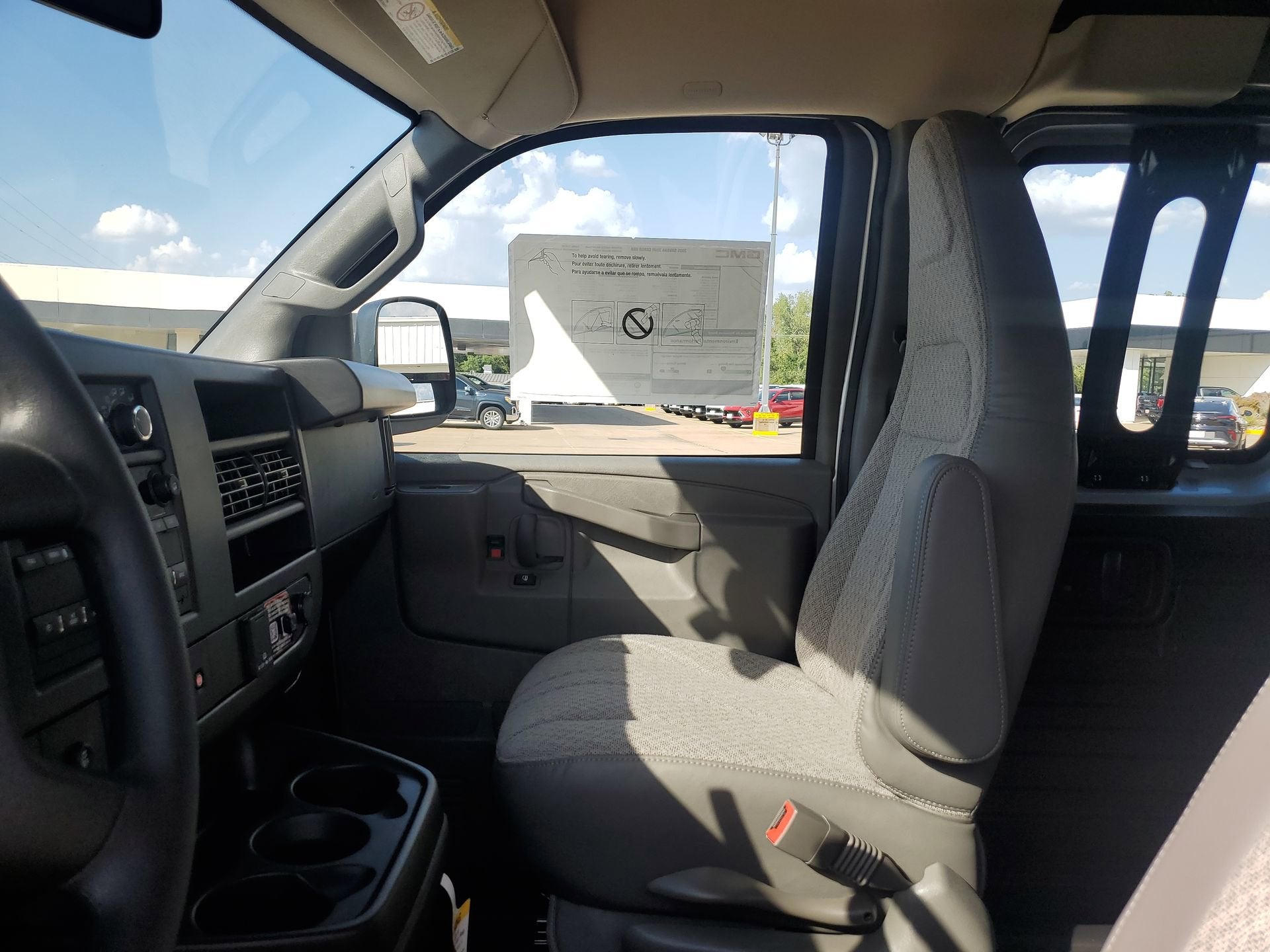 2025 GMC Savana Cargo 3500 Work Van