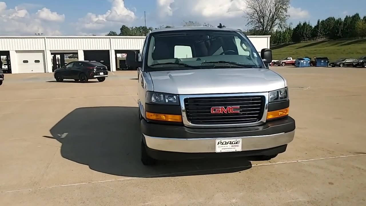 2025 GMC Savana Cargo 3500 Work Van