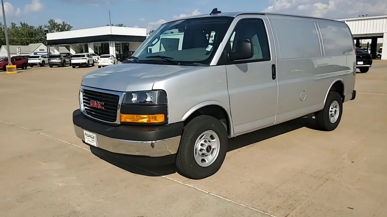 2025 GMC Savana Cargo 3500 Work Van