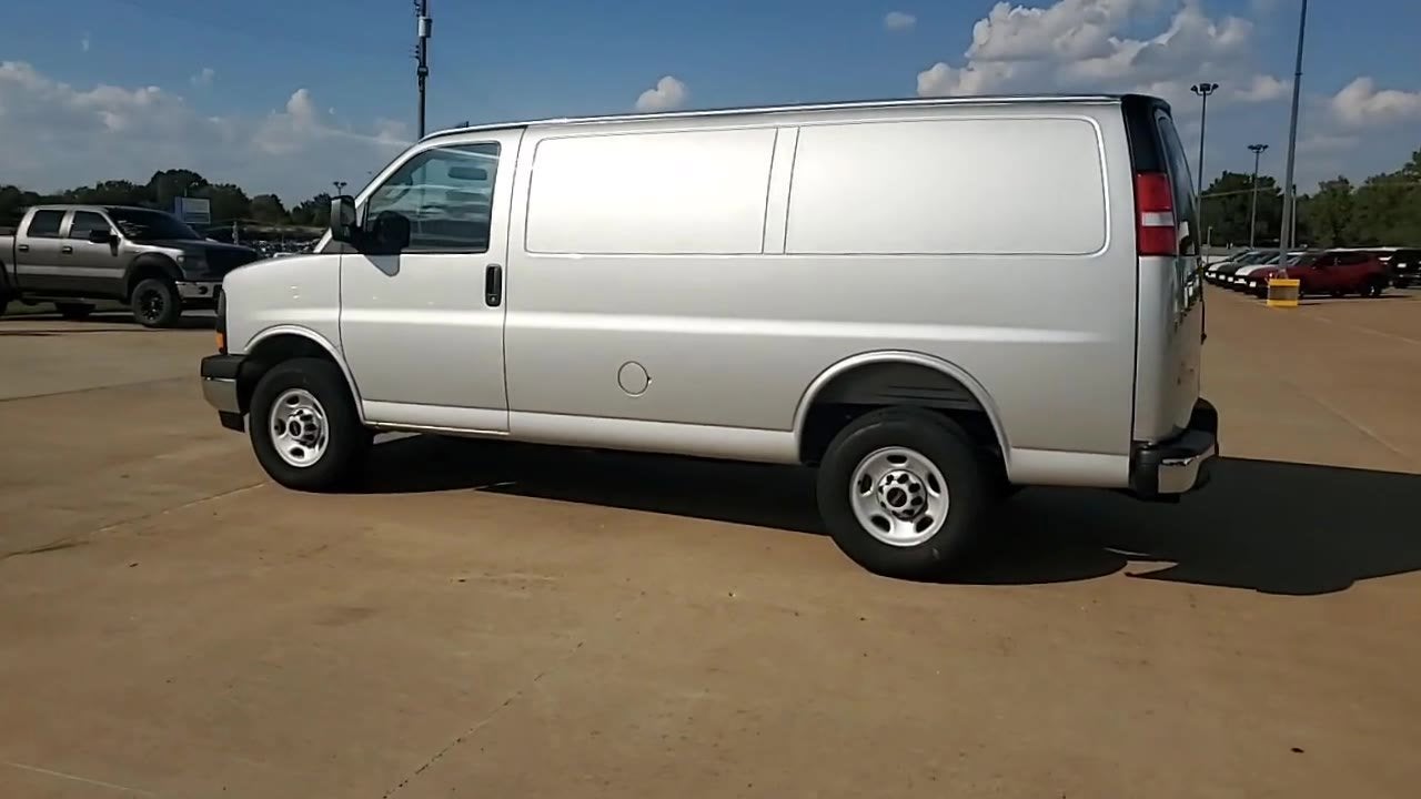 2025 GMC Savana Cargo 3500 Work Van